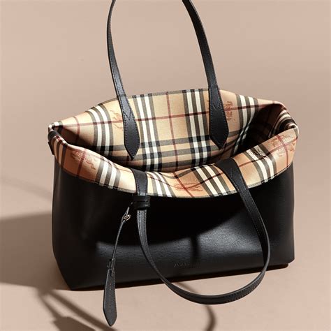 burberry reversible purse